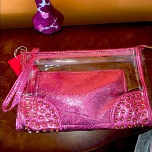 The Stadium rocker studded metallic transparent clutch set! New!